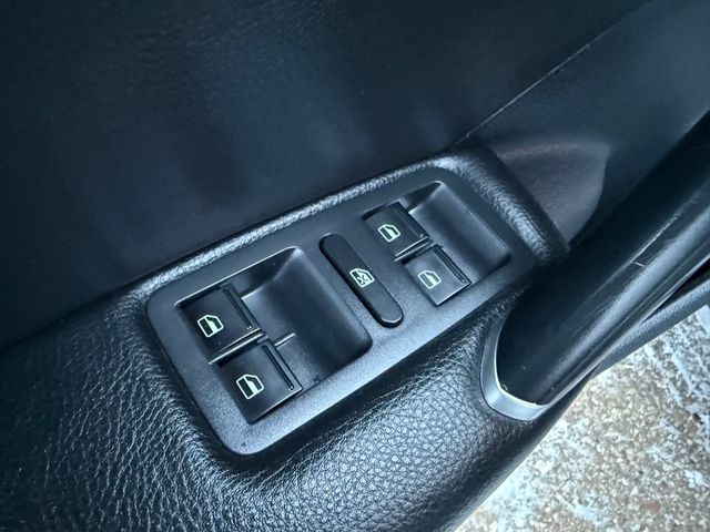 2020 Volkswagen PASSAT SE Leather Sunroof | Canton, Ohio | Ohio Auto Warehouse LLC 2020 Volkswagen PASSAT SE Leather Sunroof | Canton, Ohio | Ohio Auto Warehouse LLC