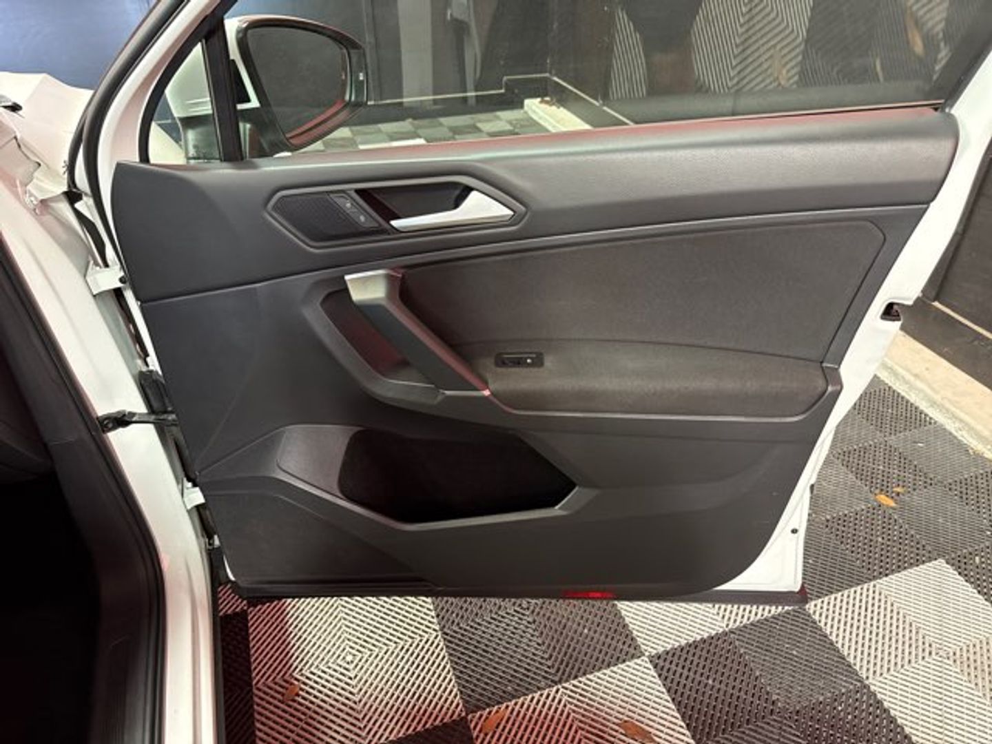 2020 Volkswagen Tiguan S [0Q0Q] Pure White at Mossy Motors