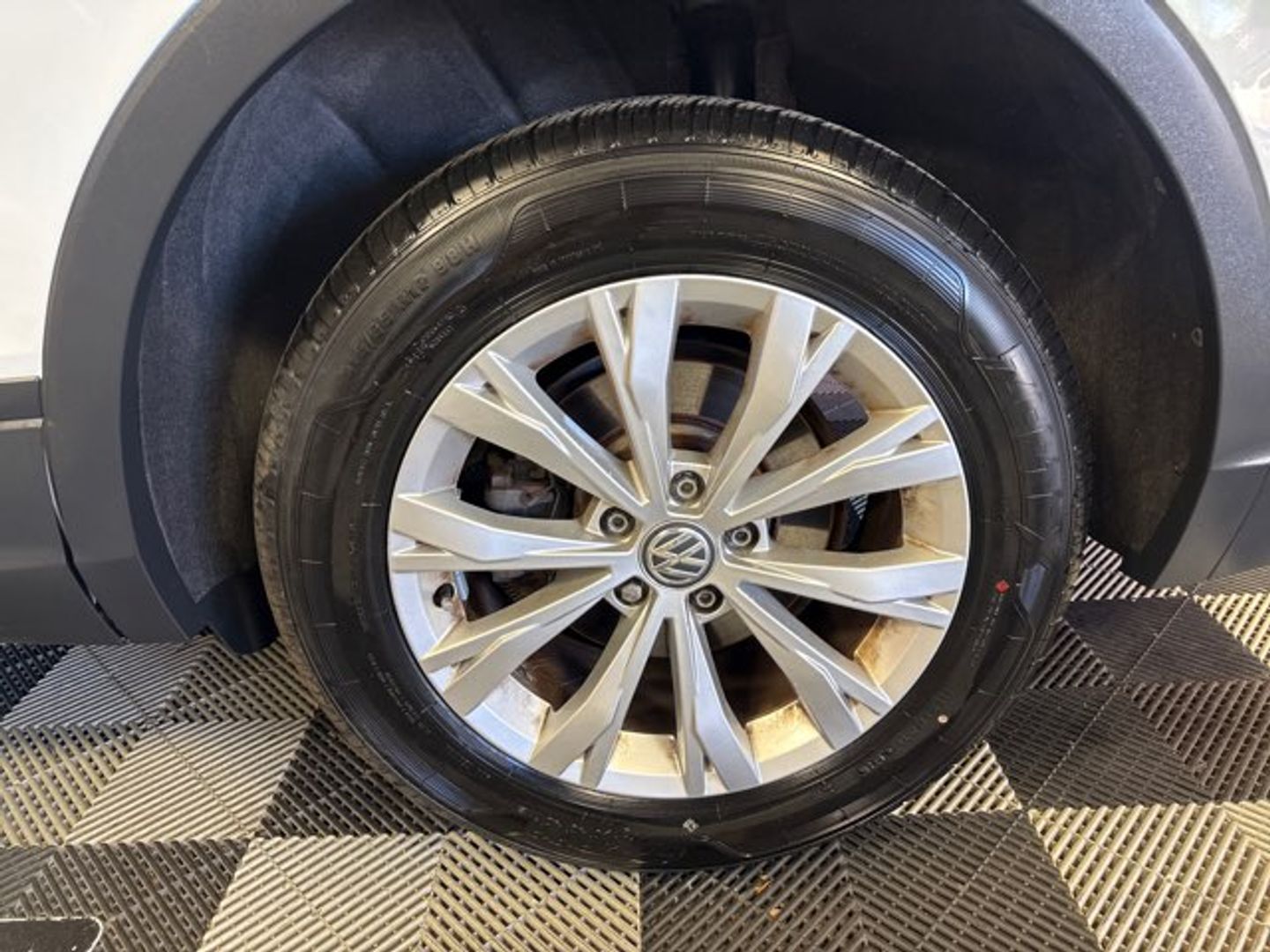 2020 Volkswagen Tiguan S [0Q0Q] Pure White at Mossy Motors