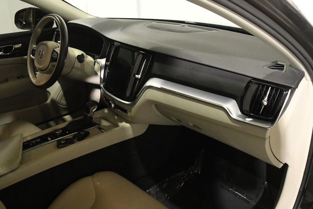 2020 Volvo S60 T5 Momentum | Branford, CT | Sound Auto Wholesalers 2020 Volvo S60 T5 Momentum | Branford, CT | Sound Auto Wholesalers