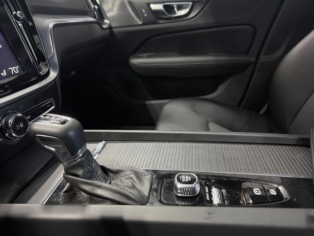 2020 Volvo S60 T5 MOMENTUM | Houston, TX | Texas Star Motors 2020 Volvo S60 T5 MOMENTUM | Houston, TX | Texas Star Motors