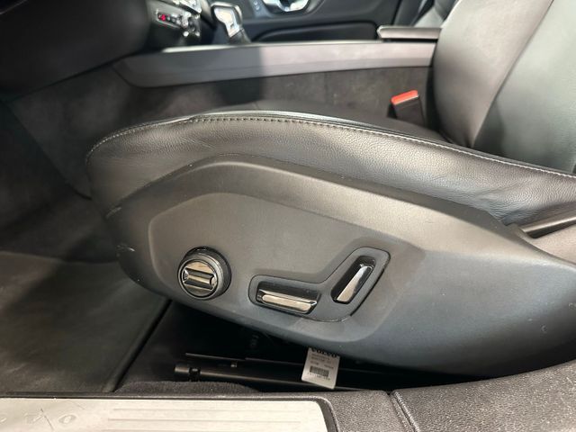 2020 Volvo S60 T5 Momentum