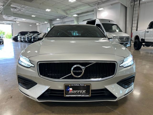 2020 Volvo S60 T5 Momentum