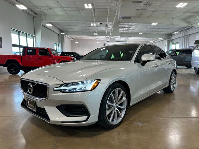 2020 Volvo S60 T5 Momentum