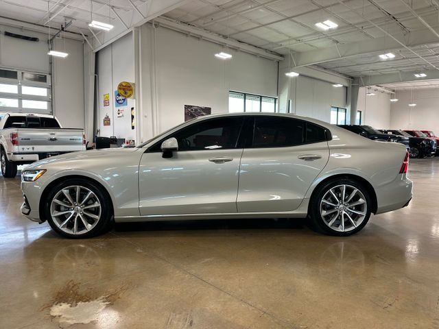 2020 Volvo S60 T5 Momentum
