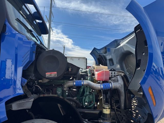 2020 Volvo VNL860 | Dallas, TX | Infinity Trucks 2020 Volvo VNL860 | Dallas, TX | Infinity Trucks