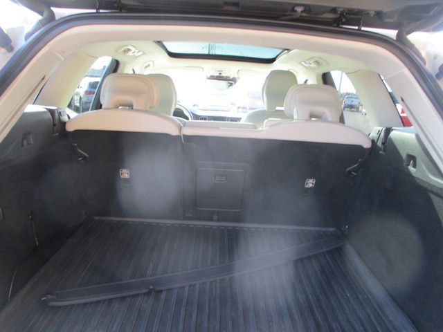 2020 Volvo XC60 T5 Momentum