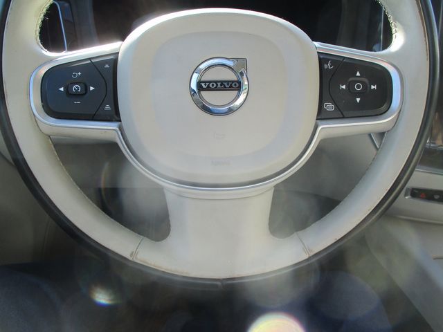 2020 Volvo XC60 T5 Momentum