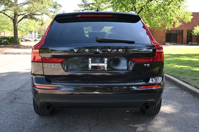 2020 Volvo XC60 T5 Momentum