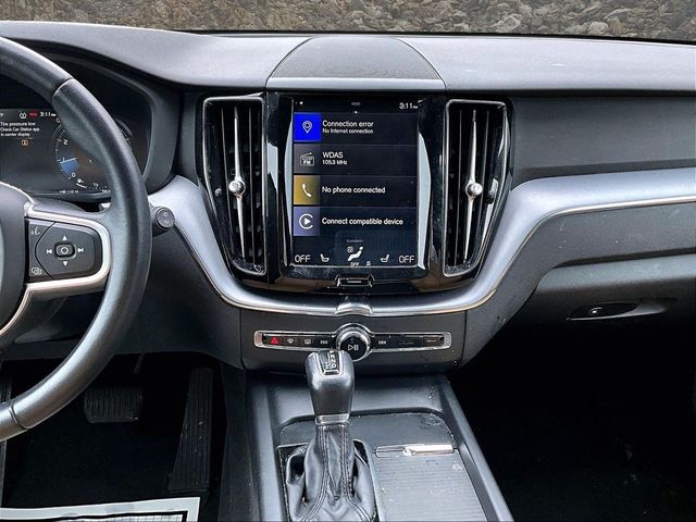 2020 Volvo XC60 T5 Momentum
