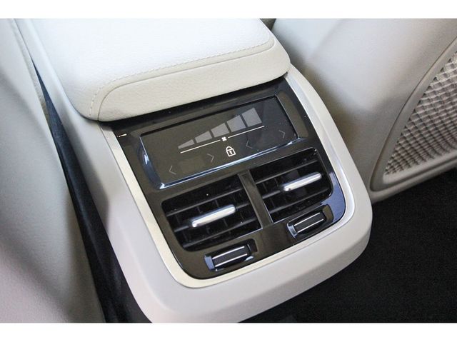 2020 Volvo XC60 T6 Inscription