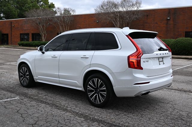 2020 Volvo XC90 T6 Momentum 6-Passenger