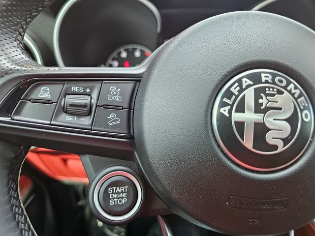 2021 Alfa Romeo Stelvio Sprint | Brownsville TX | English Motors 2021 Alfa Romeo Stelvio Sprint | Brownsville TX | English Motors