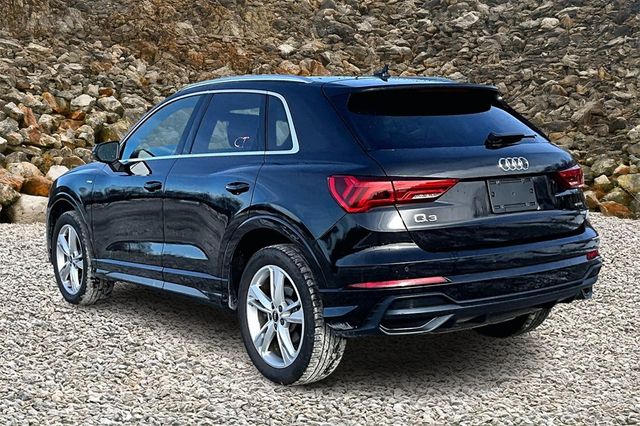 2021 Audi Q3 quattro S line Prem Plus 45 TFSI