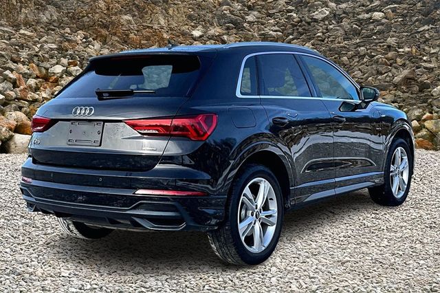 2021 Audi Q3 quattro S line Prem Plus 45 TFSI
