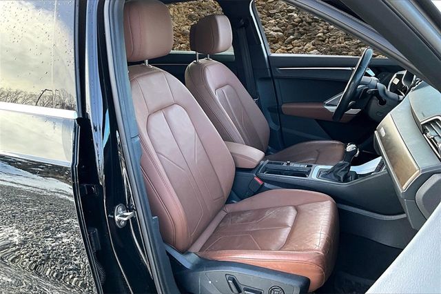 2021 Audi Q3 quattro S line Prem Plus 45 TFSI