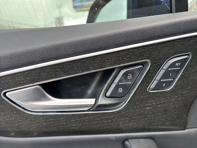 2021 Audi Q7 quattro Premium Plus 55 TFSI | San Antonio, TX | Clear Choice Automotive South 2021 Audi Q7 quattro Premium Plus 55 TFSI | San Antonio, TX | Clear Choice Automotive South