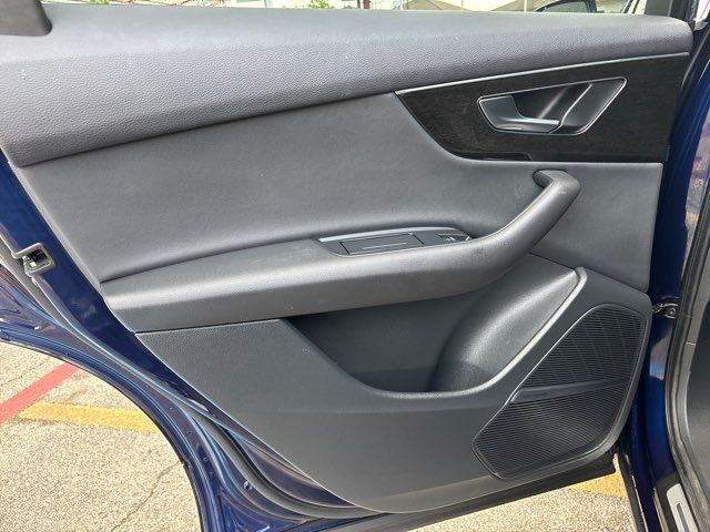 2021 Audi Q7 quattro Premium Plus 55 TFSI | San Antonio, TX | Clear Choice Automotive South 2021 Audi Q7 quattro Premium Plus 55 TFSI | San Antonio, TX | Clear Choice Automotive South