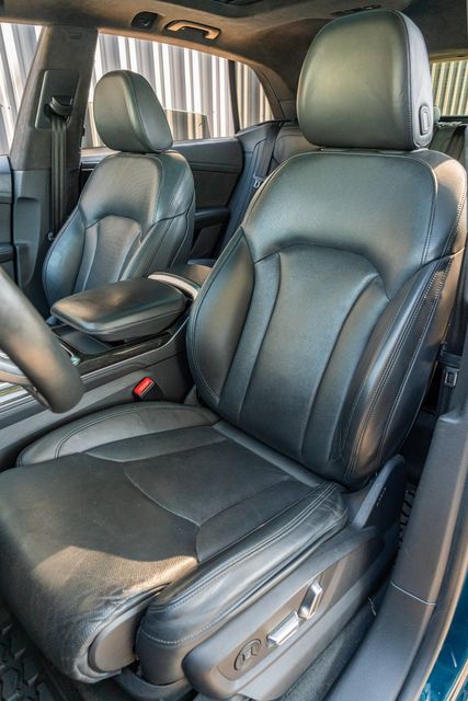 2021 Audi Q8 QUATTRO Prestige 55 TFSI / AWD / LUXURY / LOADED | Austin, TX | Rocky Mountain Truck Stop Austin 2021 Audi Q8 QUATTRO Prestige 55 TFSI / AWD / LUXURY / LOADED | Austin, TX | Rocky Mountain Truck Stop Austin