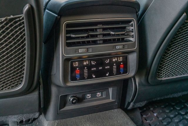 2021 Audi Q8 QUATTRO Prestige 55 TFSI / AWD / LUXURY / LOADED | Austin, TX | Rocky Mountain Truck Stop Austin 2021 Audi Q8 QUATTRO Prestige 55 TFSI / AWD / LUXURY / LOADED | Austin, TX | Rocky Mountain Truck Stop Austin