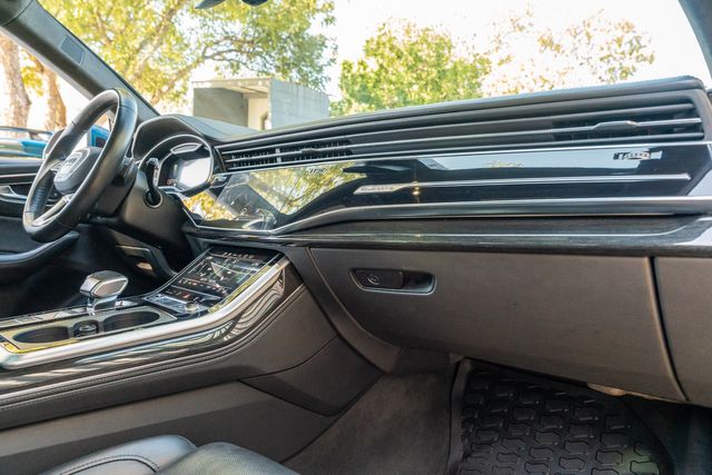 2021 Audi Q8 QUATTRO Prestige 55 TFSI / AWD / LUXURY / LOADED | Austin, TX | Rocky Mountain Truck Stop Austin 2021 Audi Q8 QUATTRO Prestige 55 TFSI / AWD / LUXURY / LOADED | Austin, TX | Rocky Mountain Truck Stop Austin