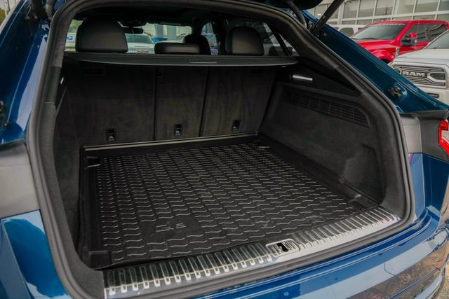 2021 Audi Q8 QUATTRO Prestige 55 TFSI / AWD / LUXURY / LOADED | Austin, TX | Rocky Mountain Truck Stop Austin 2021 Audi Q8 QUATTRO Prestige 55 TFSI / AWD / LUXURY / LOADED | Austin, TX | Rocky Mountain Truck Stop Austin