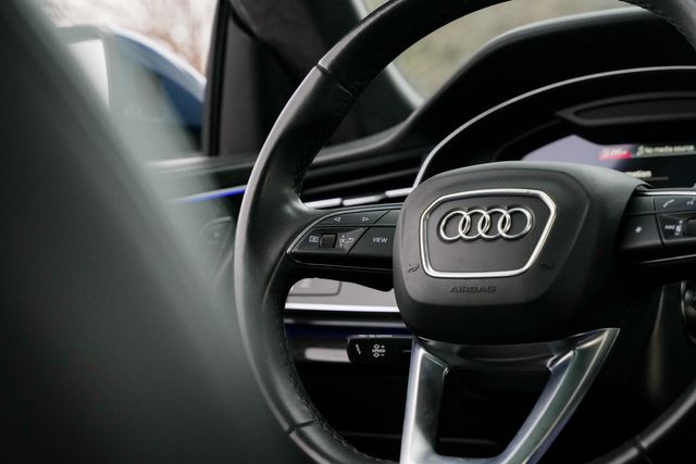 2021 Audi Q8 QUATTRO Prestige 55 TFSI / AWD / LUXURY / LOADED | Austin, TX | Rocky Mountain Truck Stop Austin