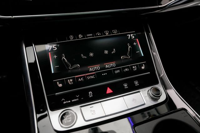 2021 Audi Q8 QUATTRO Prestige 55 TFSI / AWD / LUXURY / LOADED | Austin, TX | Rocky Mountain Truck Stop Austin