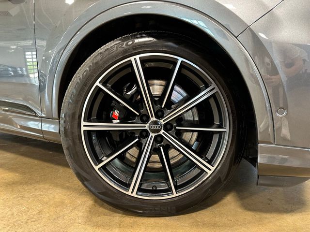 2021 Audi SQ7 Premium Plus quattro | Irving, Texas | Hopper Motorplex 2021 Audi SQ7 Premium Plus quattro | Irving, Texas | Hopper Motorplex