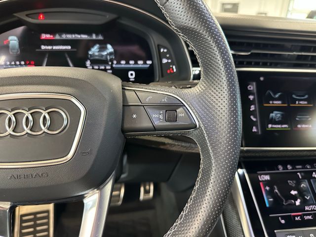 2021 Audi SQ7 Premium Plus quattro | Irving, Texas | Hopper Motorplex 2021 Audi SQ7 Premium Plus quattro | Irving, Texas | Hopper Motorplex