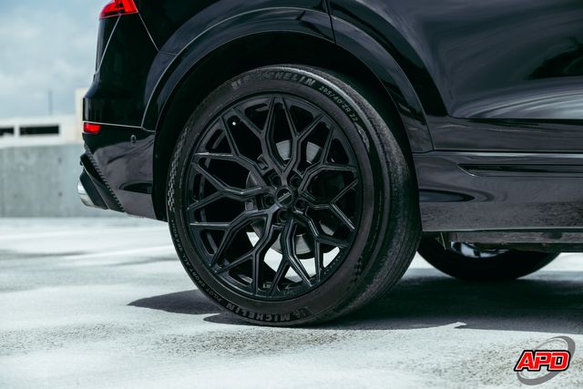 2021 Audi SQ8 4.0T quattro Premium Plus 2021 Audi SQ8 4.0T quattro Premium Plus