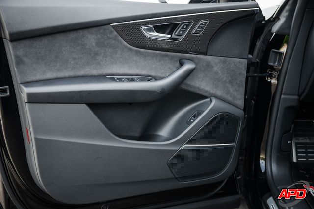 2021 Audi SQ8 4.0T quattro Premium Plus 2021 Audi SQ8 4.0T quattro Premium Plus