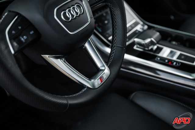 2021 Audi SQ8 4.0T quattro Premium Plus 2021 Audi SQ8 4.0T quattro Premium Plus