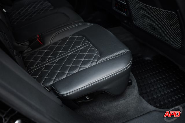 2021 Audi SQ8 4.0T quattro Premium Plus 2021 Audi SQ8 4.0T quattro Premium Plus