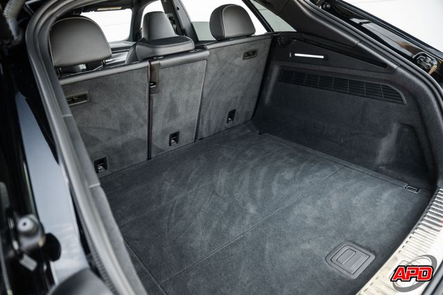 2021 Audi SQ8 4.0T quattro Premium Plus 2021 Audi SQ8 4.0T quattro Premium Plus