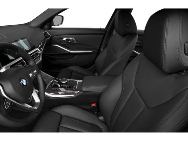2021 BMW 330i M Sport  Shadowline/Parking and driver Assist