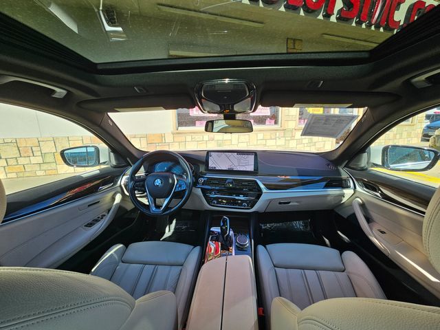 2021 BMW 5 Series 530i | Brownsville TX | English Motors