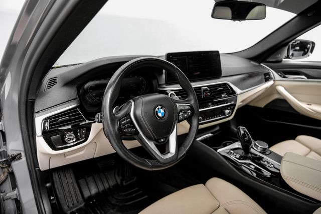 2021 BMW 5 Series 530i xDrive PremiumPkg DrvrAsstPkg AeroKit | Dallas, TX | Stevens Motor Company LLC
