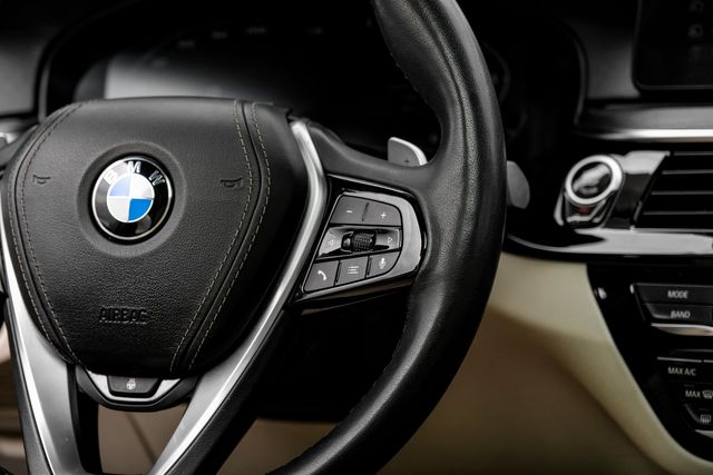 2021 BMW 5 Series 530i xDrive PremiumPkg DrvrAsstPkg AeroKit | Dallas, TX | Stevens Motor Company LLC 2021 BMW 5 Series 530i xDrive PremiumPkg DrvrAsstPkg AeroKit | Dallas, TX | Stevens Motor Company LLC
