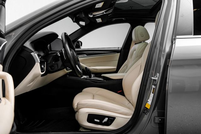 2021 BMW 5 Series 530i xDrive PremiumPkg DrvrAsstPkg AeroKit | Dallas, TX | Stevens Motor Company LLC