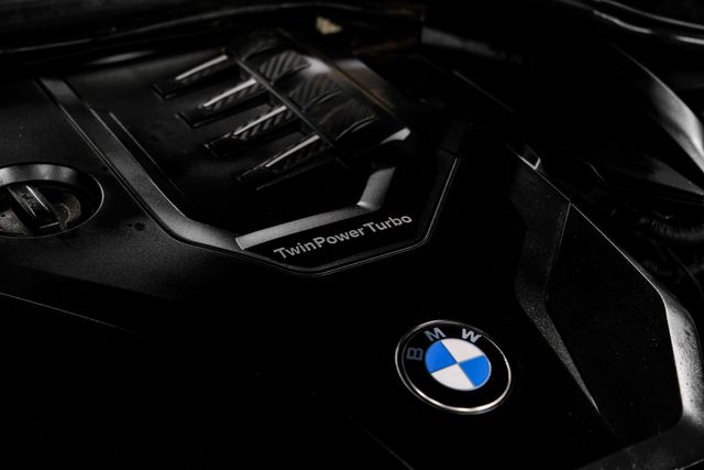 2021 BMW 5 Series 530i xDrive PremiumPkg DrvrAsstPkg AeroKit | Dallas, TX | Stevens Motor Company LLC