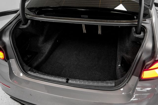 2021 BMW 5 Series 530i xDrive PremiumPkg DrvrAsstPkg AeroKit | Dallas, TX | Stevens Motor Company LLC 2021 BMW 5 Series 530i xDrive PremiumPkg DrvrAsstPkg AeroKit | Dallas, TX | Stevens Motor Company LLC