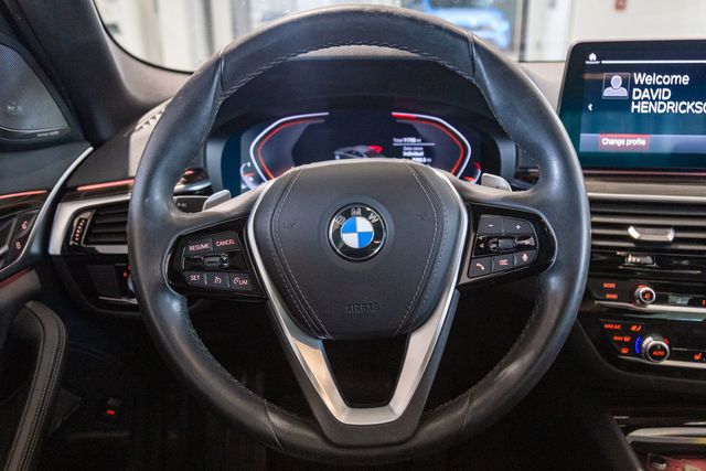 2021 BMW 530i Premium Pkg  Harman Kardon surround sound