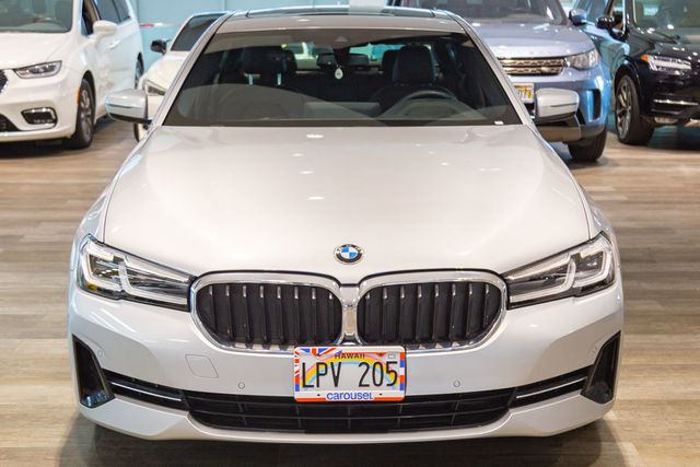2021 BMW 530i Premium Pkg  Harman Kardon surround sound