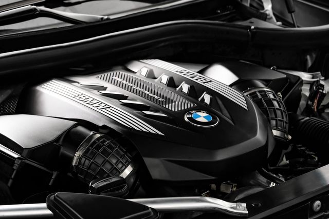 2021 BMW X5 M50i xDrive ExecutivePkg DynamicHandlingPkg 21"Whl | Dallas, TX | Stevens Motor Company LLC 2021 BMW X5 M50i xDrive ExecutivePkg DynamicHandlingPkg 21"Whl | Dallas, TX | Stevens Motor Company LLC