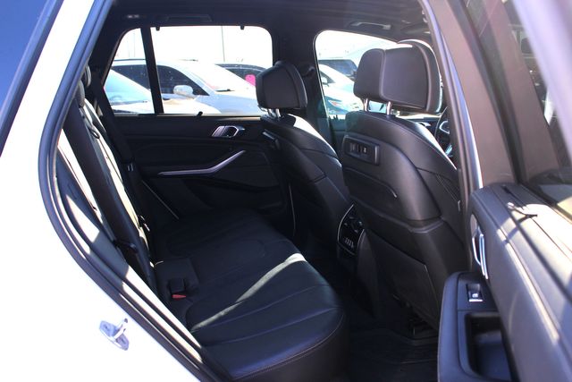 2021 BMW X5 xDrive40i M Sport | Granite City, Illinois | MasterCars Company Inc. 2021 BMW X5 xDrive40i M Sport | Granite City, Illinois | MasterCars Company Inc.