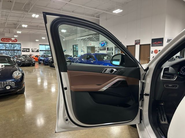 2021 BMW X6 xDrive40i