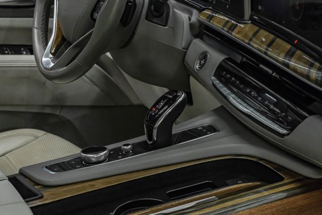 2021 Cadillac Escalade 4WD Sport Platinum | Dallas, TX | East Dallas Diesel