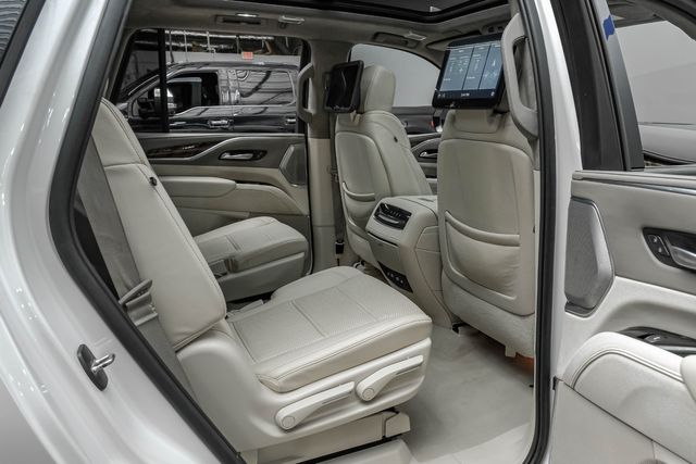 2021 Cadillac Escalade 4WD Sport Platinum LIFTED 35" R/T Matte PPF LOADED | Dallas, TX | East Dallas Diesel 2021 Cadillac Escalade 4WD Sport Platinum LIFTED 35" R/T Matte PPF LOADED | Dallas, TX | East Dallas Diesel