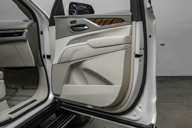 2021 Cadillac Escalade 4WD Sport Platinum LIFTED 35" R/T Matte PPF LOADED | Dallas, TX | East Dallas Diesel 2021 Cadillac Escalade 4WD Sport Platinum LIFTED 35" R/T Matte PPF LOADED | Dallas, TX | East Dallas Diesel